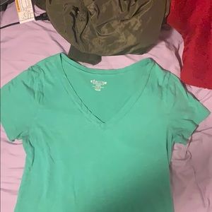 Old navy v neck tee